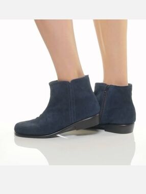 Aerosoles Navy Suede Trouble 2 Ankle Boots